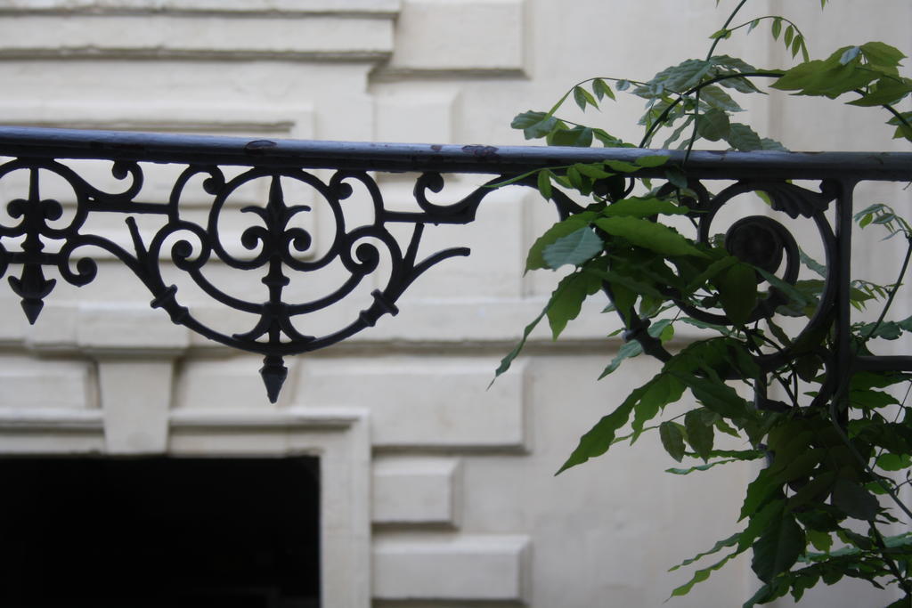 Le Refuge Des Cordeliers Apartment Laon Exterior photo